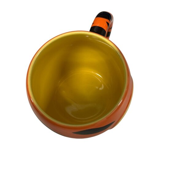 Disney Store Tigger Ceramic Mug - Picture 5 of 6